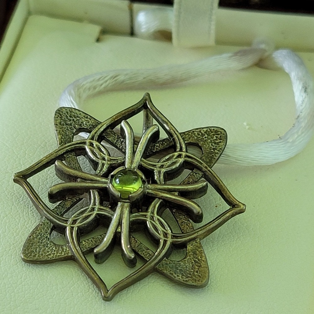Molina Fine Jewelers Sterling Silver 925 Peridot Pendant Necklace With Box - Picture 3 of 12
